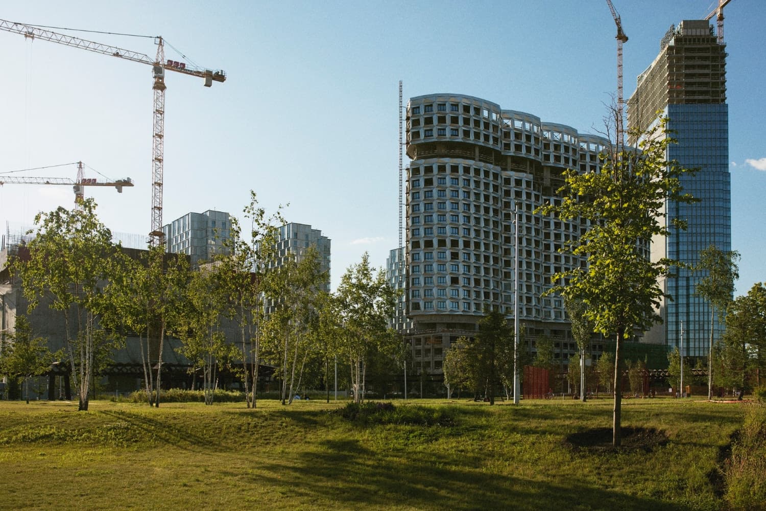 Construction of modern buildings